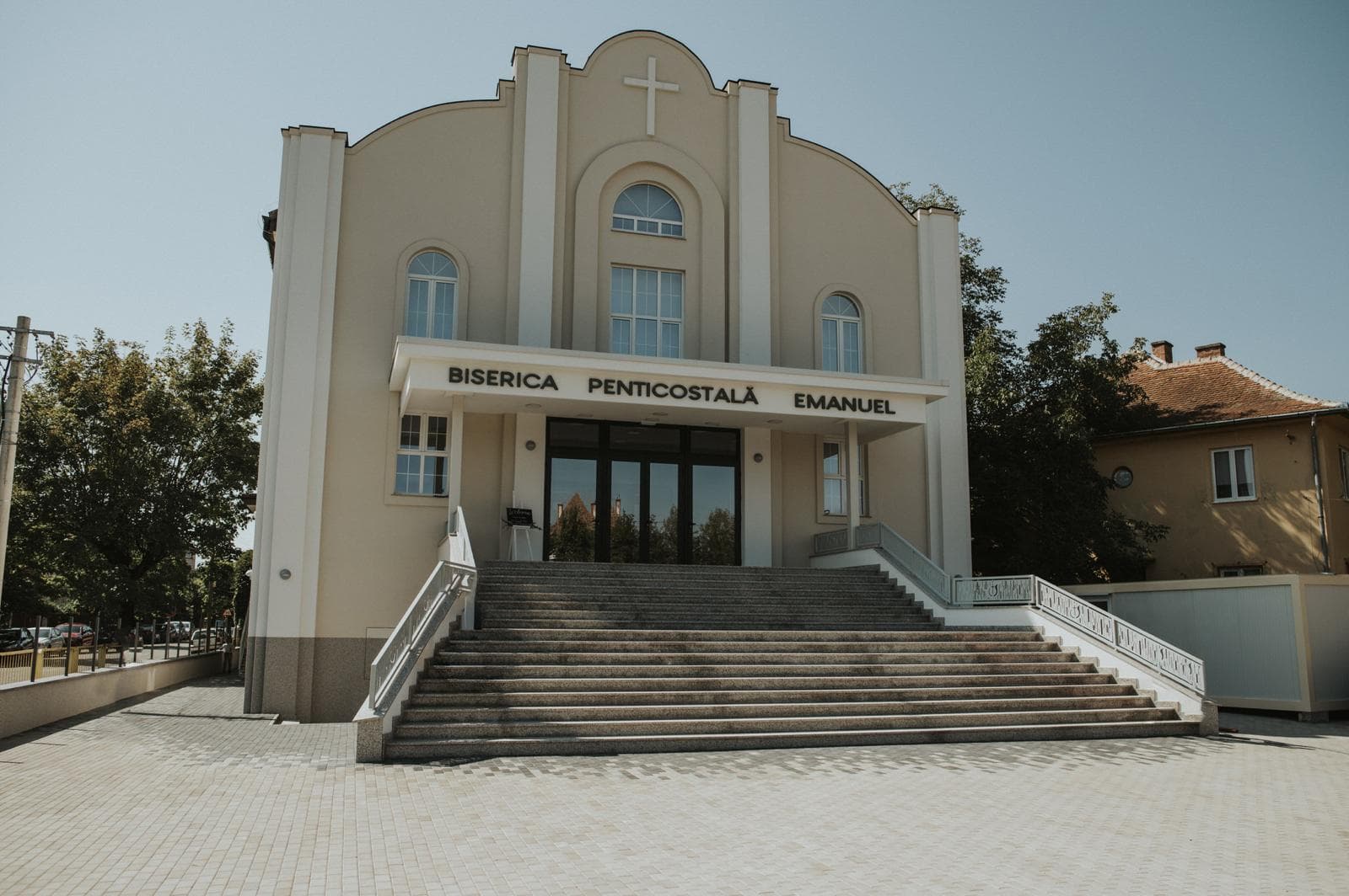 Clădirea renovată a Bisericii Penticostale Emanuel din Sibiu